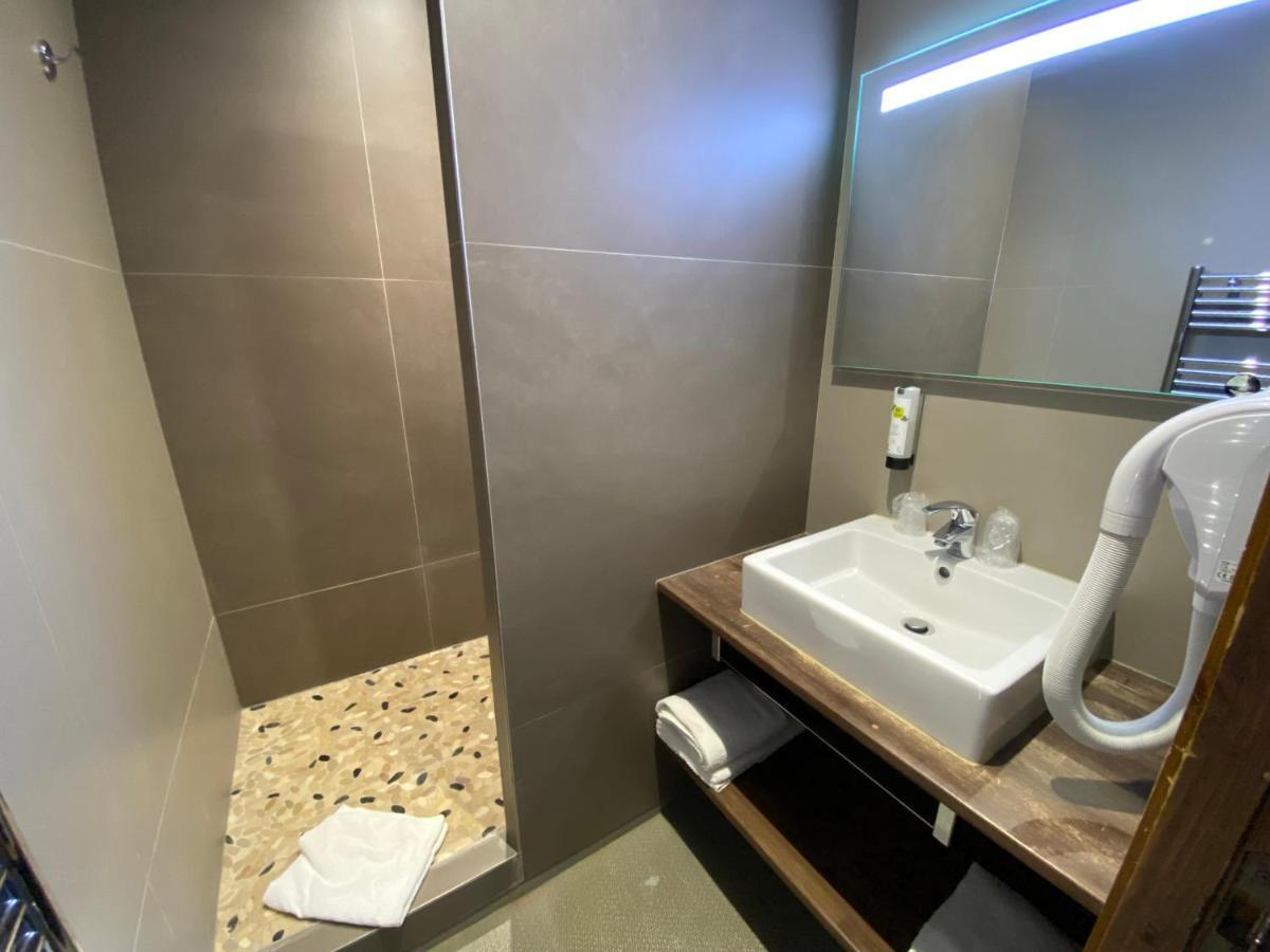 Enzo Hotels - St Eloy Metz Amneville By Kyriad Direct Ngoại thất bức ảnh