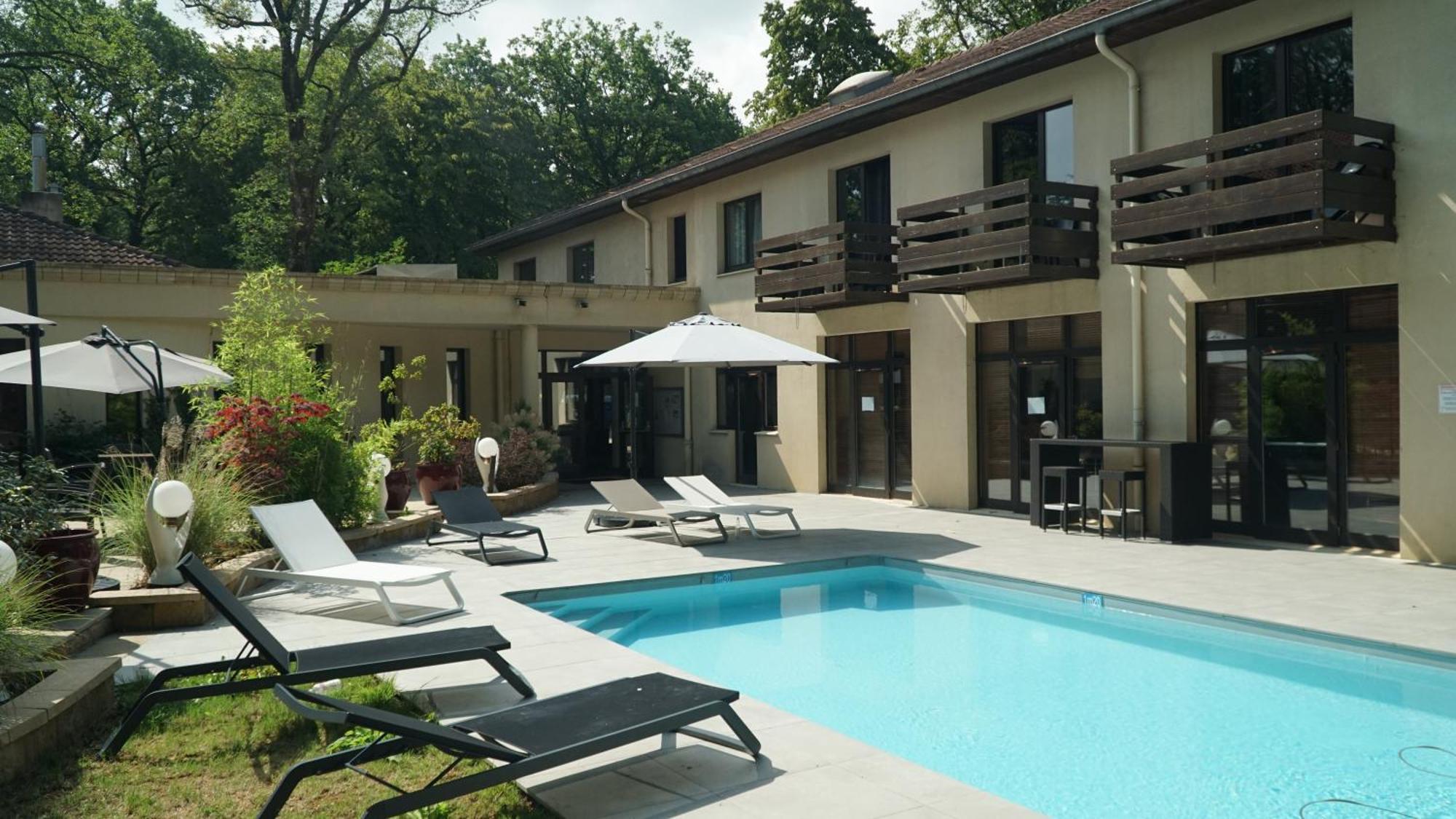 Enzo Hotels - St Eloy Metz Amneville By Kyriad Direct Ngoại thất bức ảnh