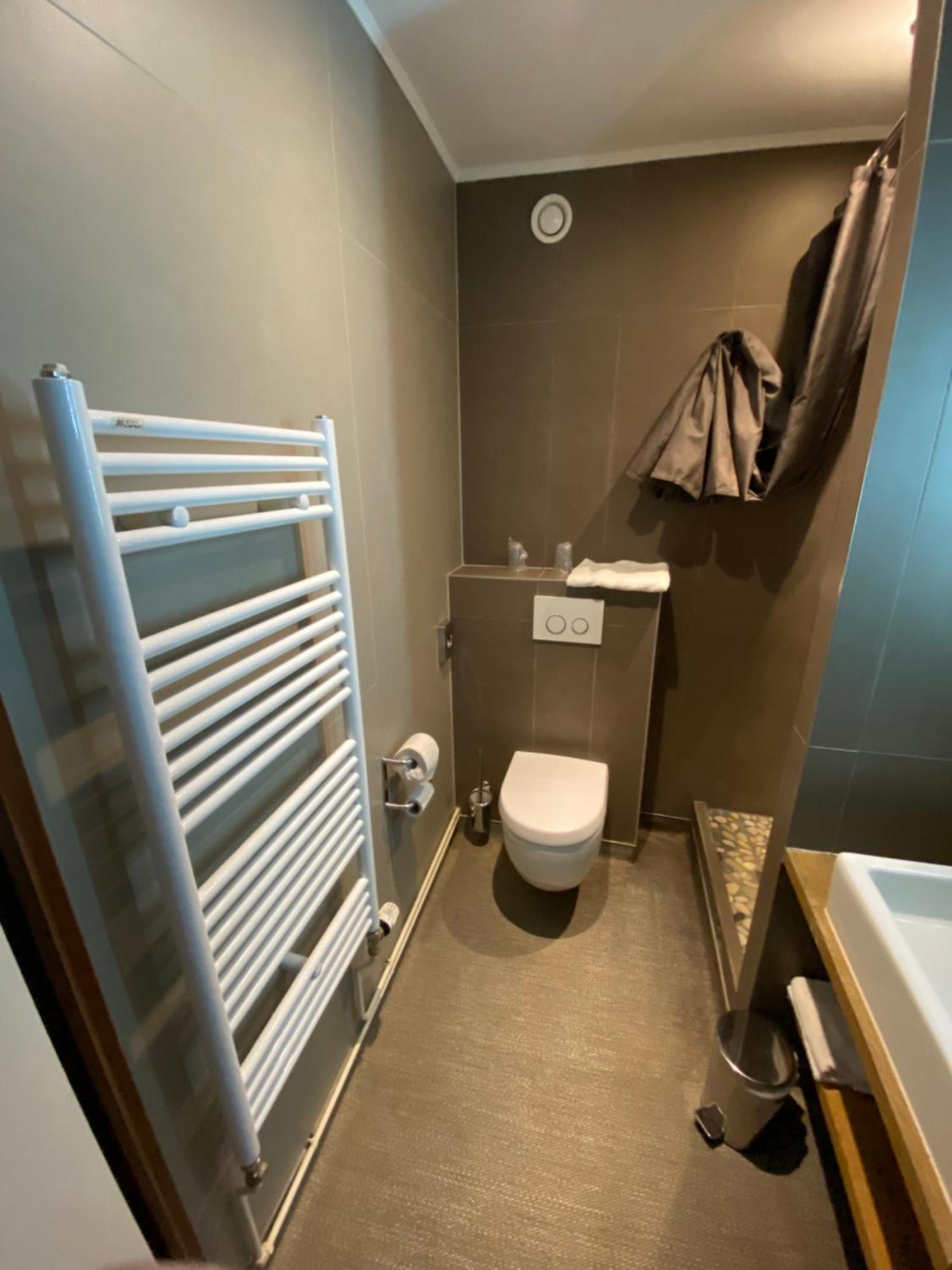 Enzo Hotels - St Eloy Metz Amneville By Kyriad Direct Ngoại thất bức ảnh