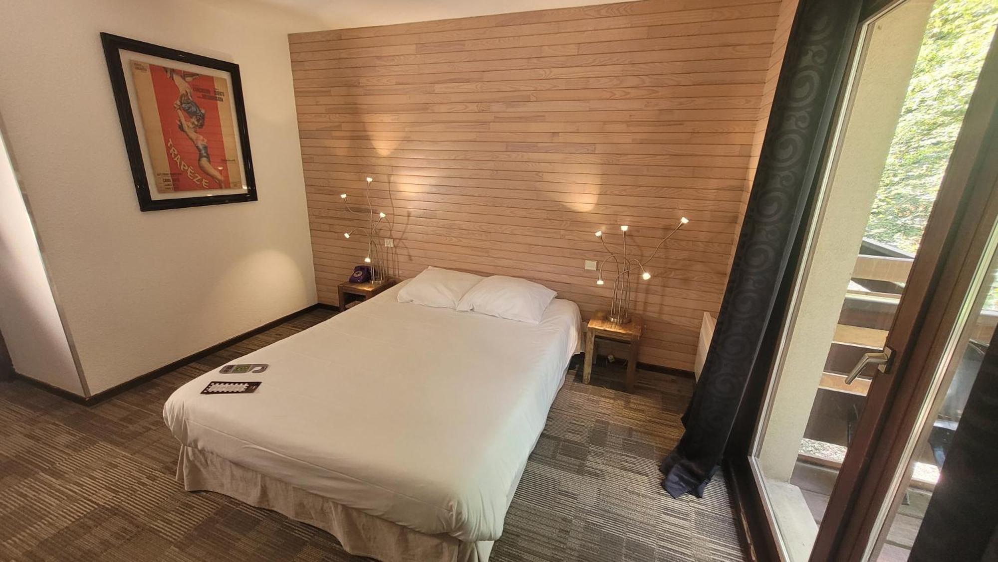 Enzo Hotels - St Eloy Metz Amneville By Kyriad Direct Ngoại thất bức ảnh